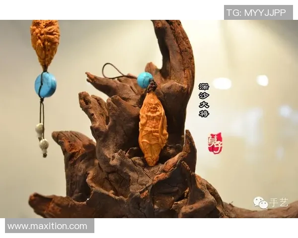 足球明星橄榄核雕艺术的魅力与传承探索之旅