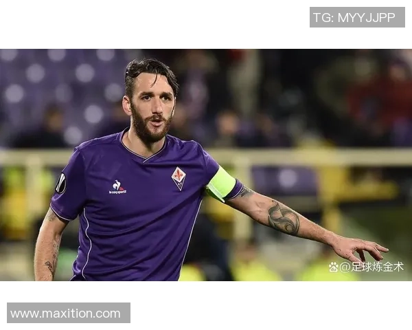 月牙湾足球明星的崛起与成就揭秘他们如何改变了足球的未来